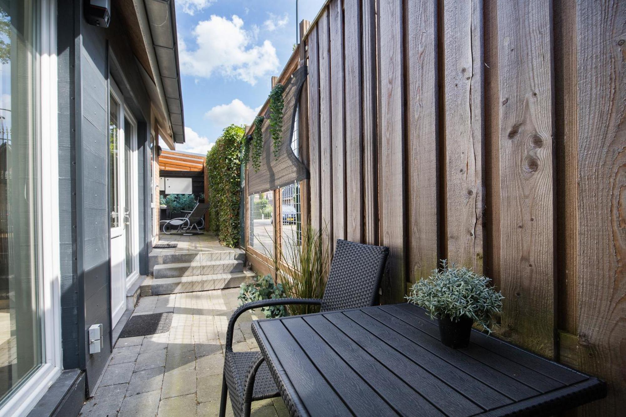 Luxe Wellness Apartment Apeldoorn With Jacuzzi And Sauna Exterior photo