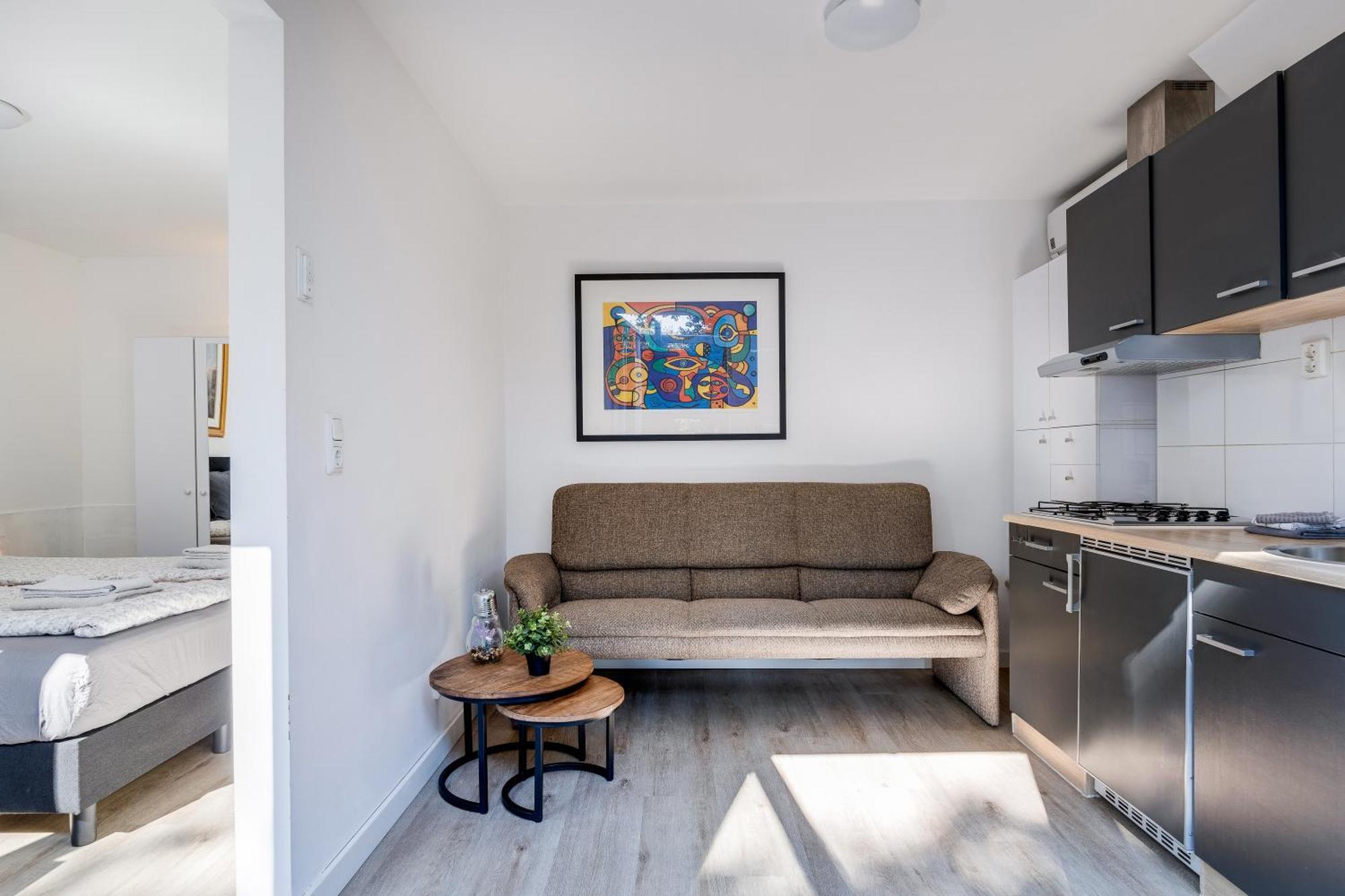 Luxe Wellness Apartment Apeldoorn With Jacuzzi And Sauna Exterior photo